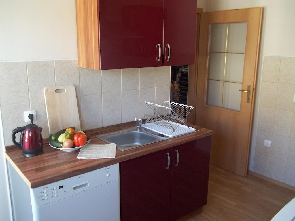 Apartments Ljubas Opatija Ruang foto