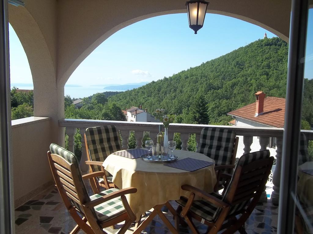 Apartments Ljubas Opatija Bagian luar foto