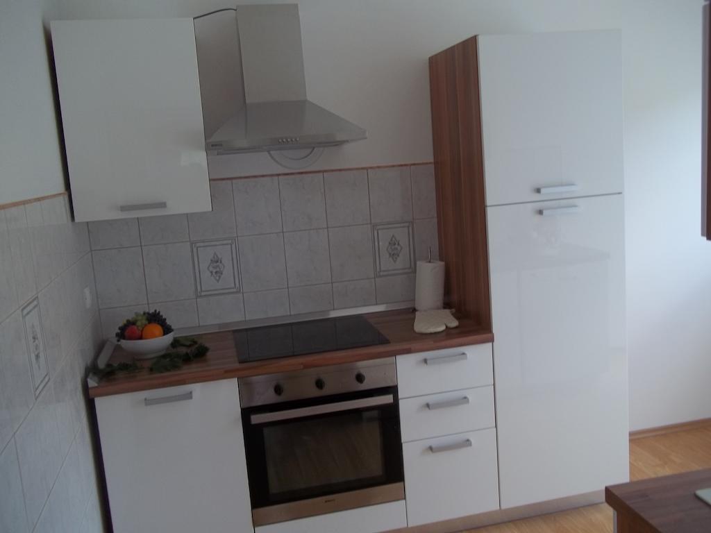 Apartments Ljubas Opatija Ruang foto
