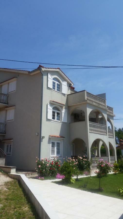 Apartments Ljubas Opatija Bagian luar foto